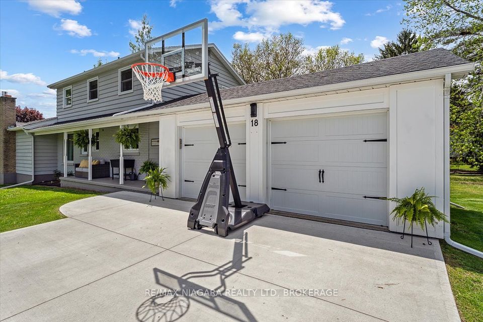 18 Rosemount
