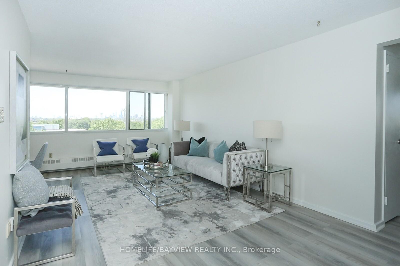 2 Bedrooms Condo at 715 Don Mills,  Toronto For sale