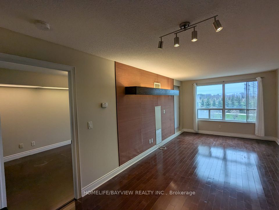 COMBO LIVING/DINING