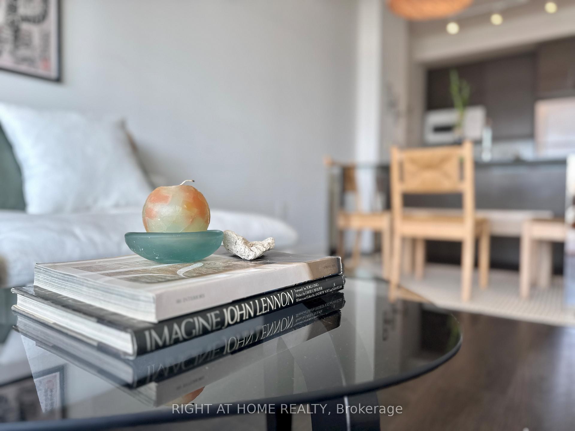 1 Bedroom Condo at 70 Forest Manor, Toronto For sale