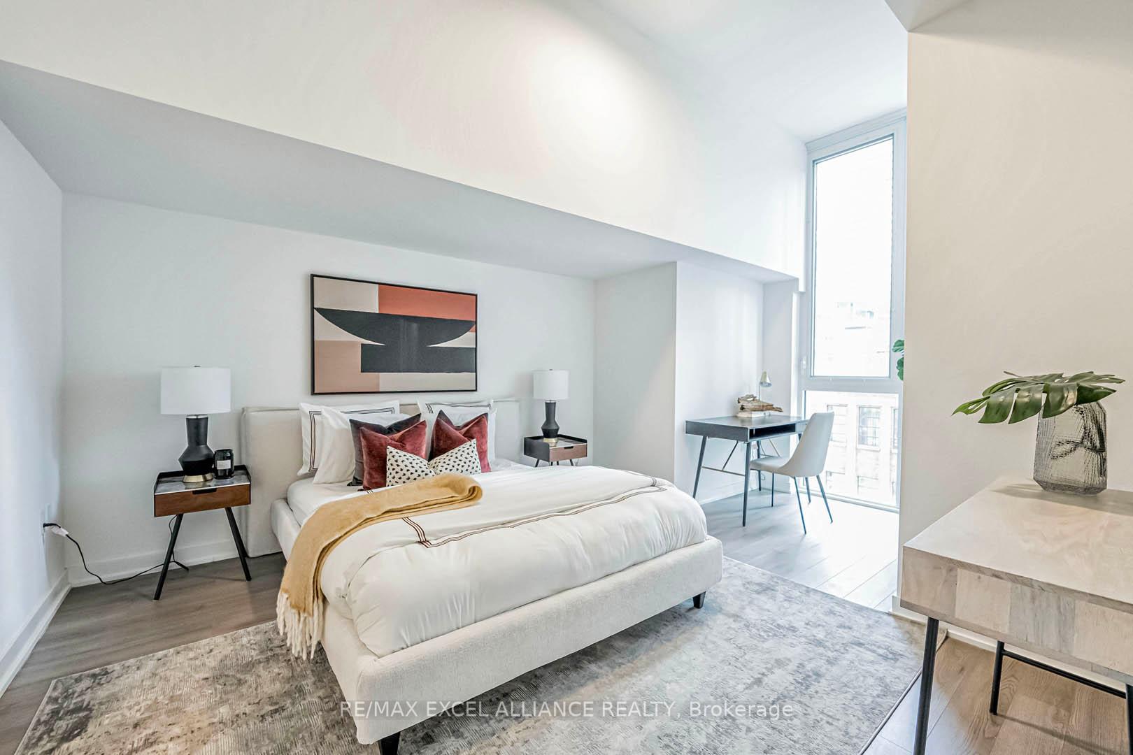 2 Bedrooms Condo at 357 King,  Toronto For sale