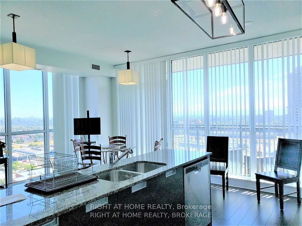 55 Eglinton Avenue