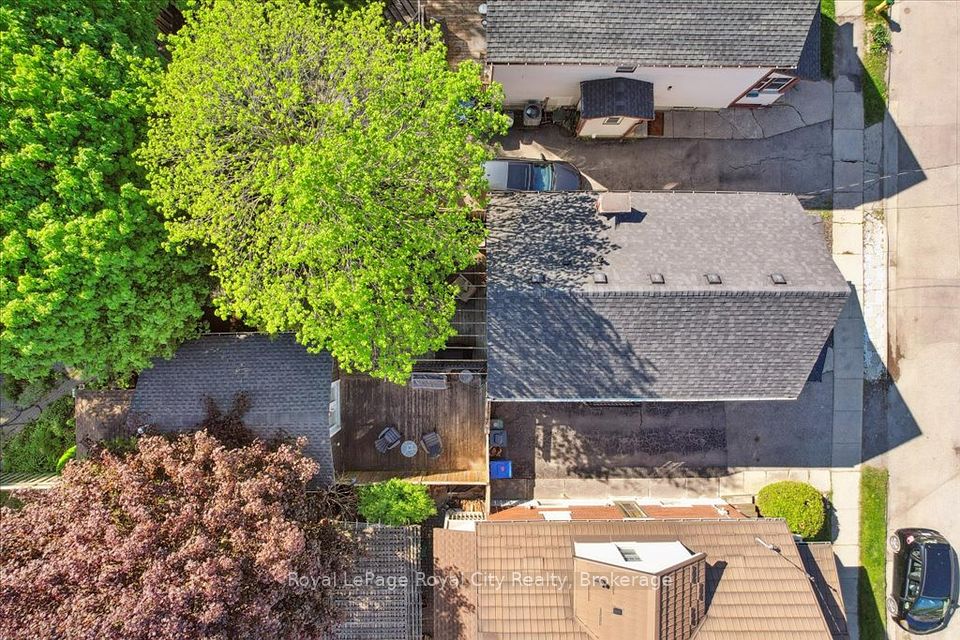 63 Audrey Avenue, Guelph, ON N1E 5Y1
