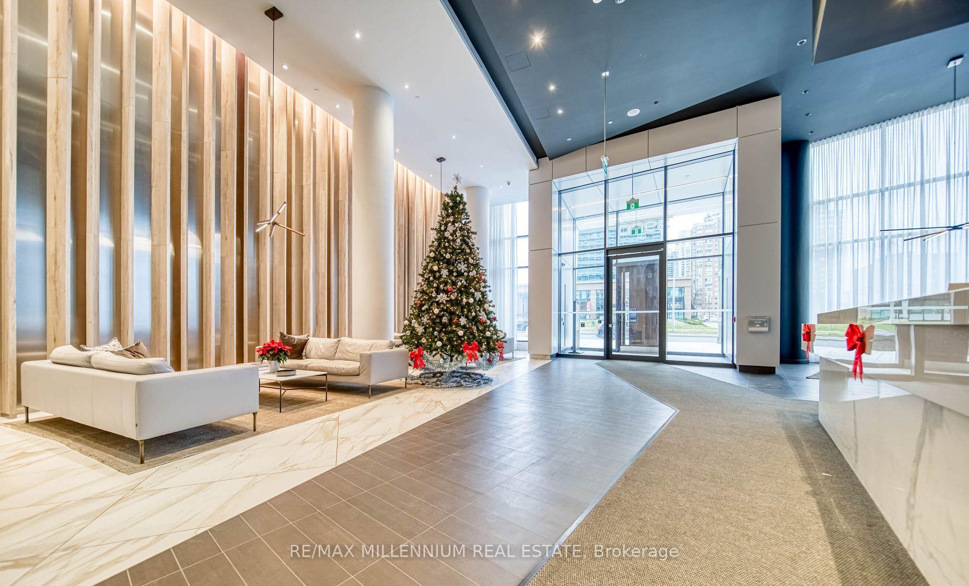 2 Bedrooms Condo at 3900 Confederation, Mississauga For sale