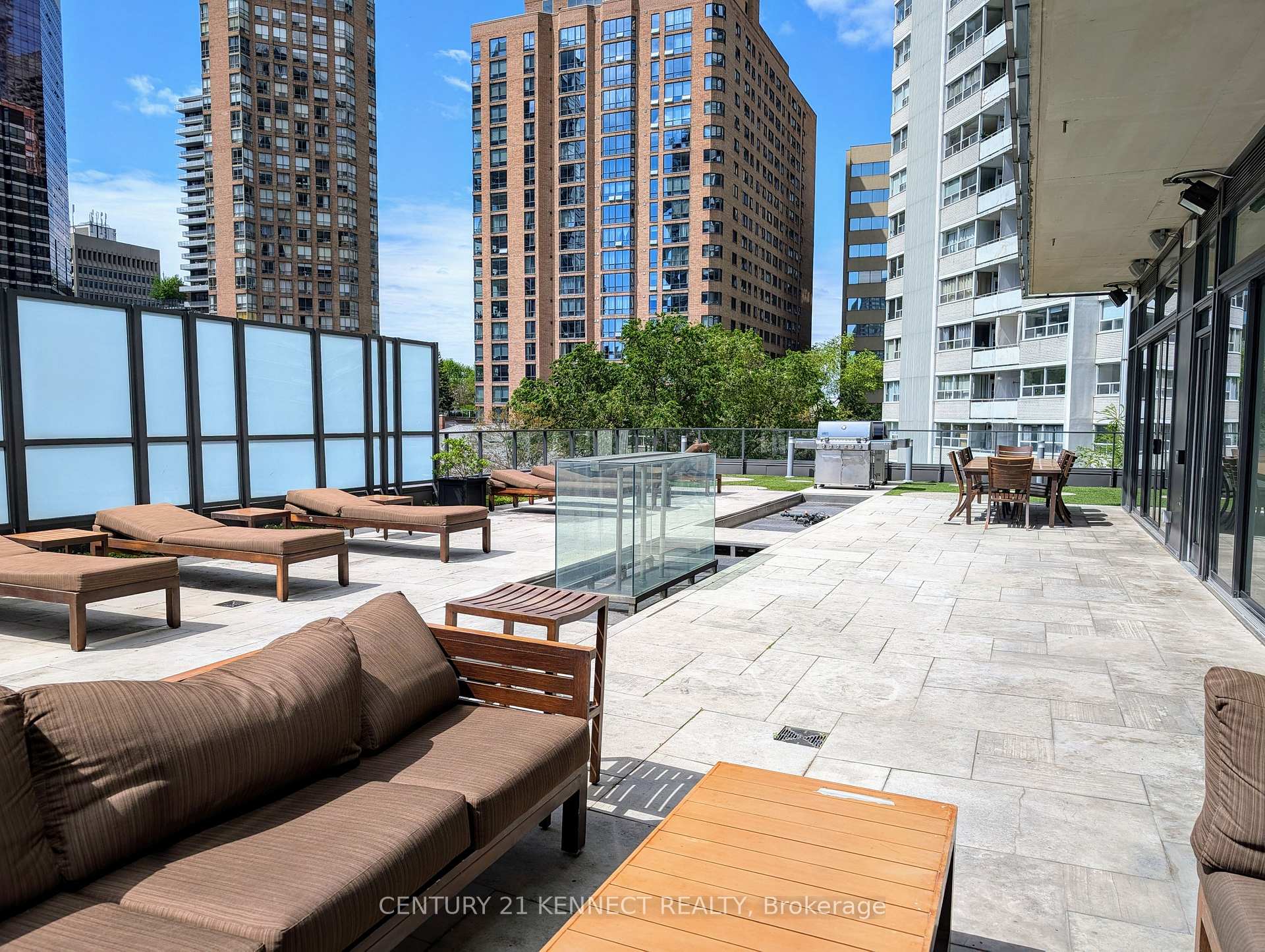 Condo at 75 St Nicholas, Toronto For sale