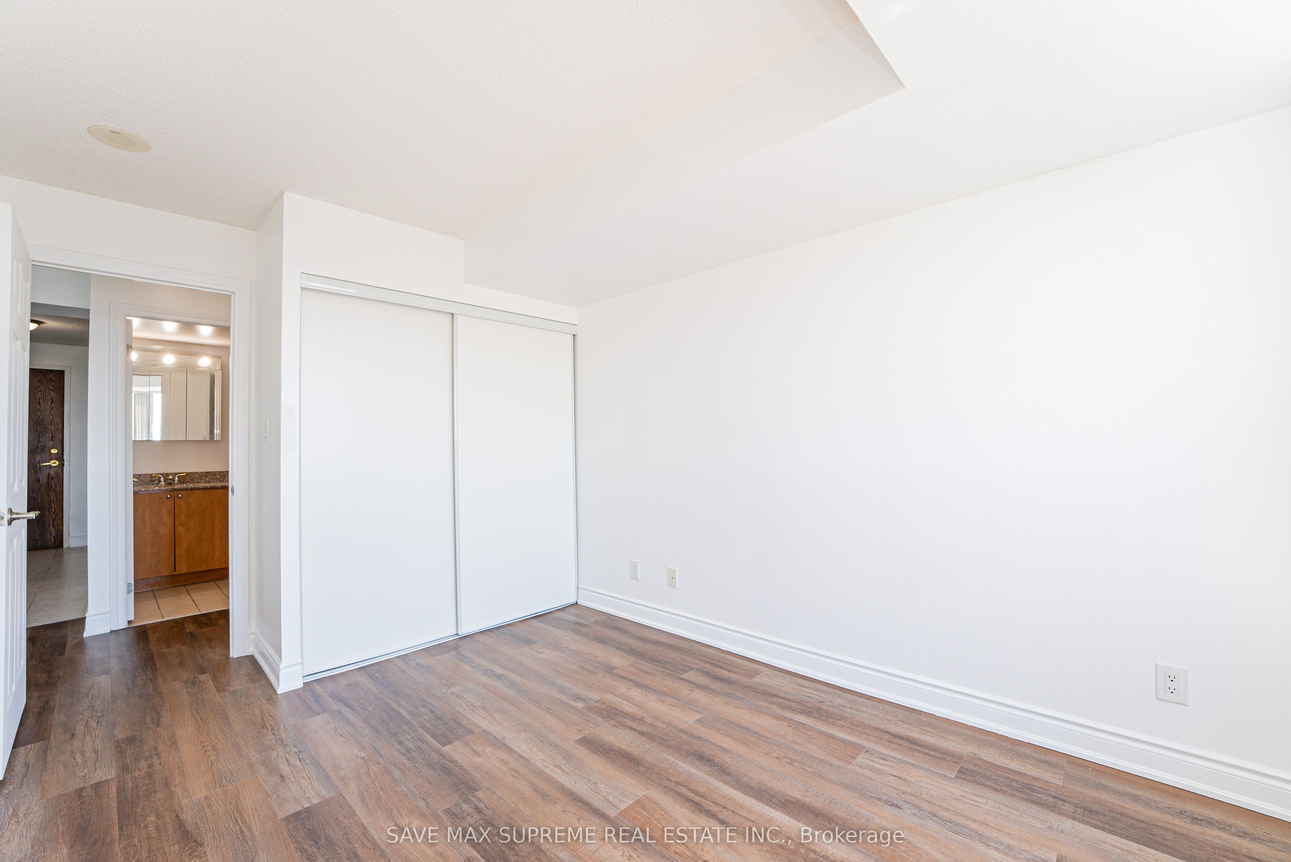 4850 Glen Erin Drive, #1110