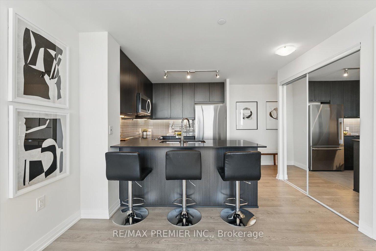 2 Bedrooms Condo at 50 Thomas Riley, Toronto For sale