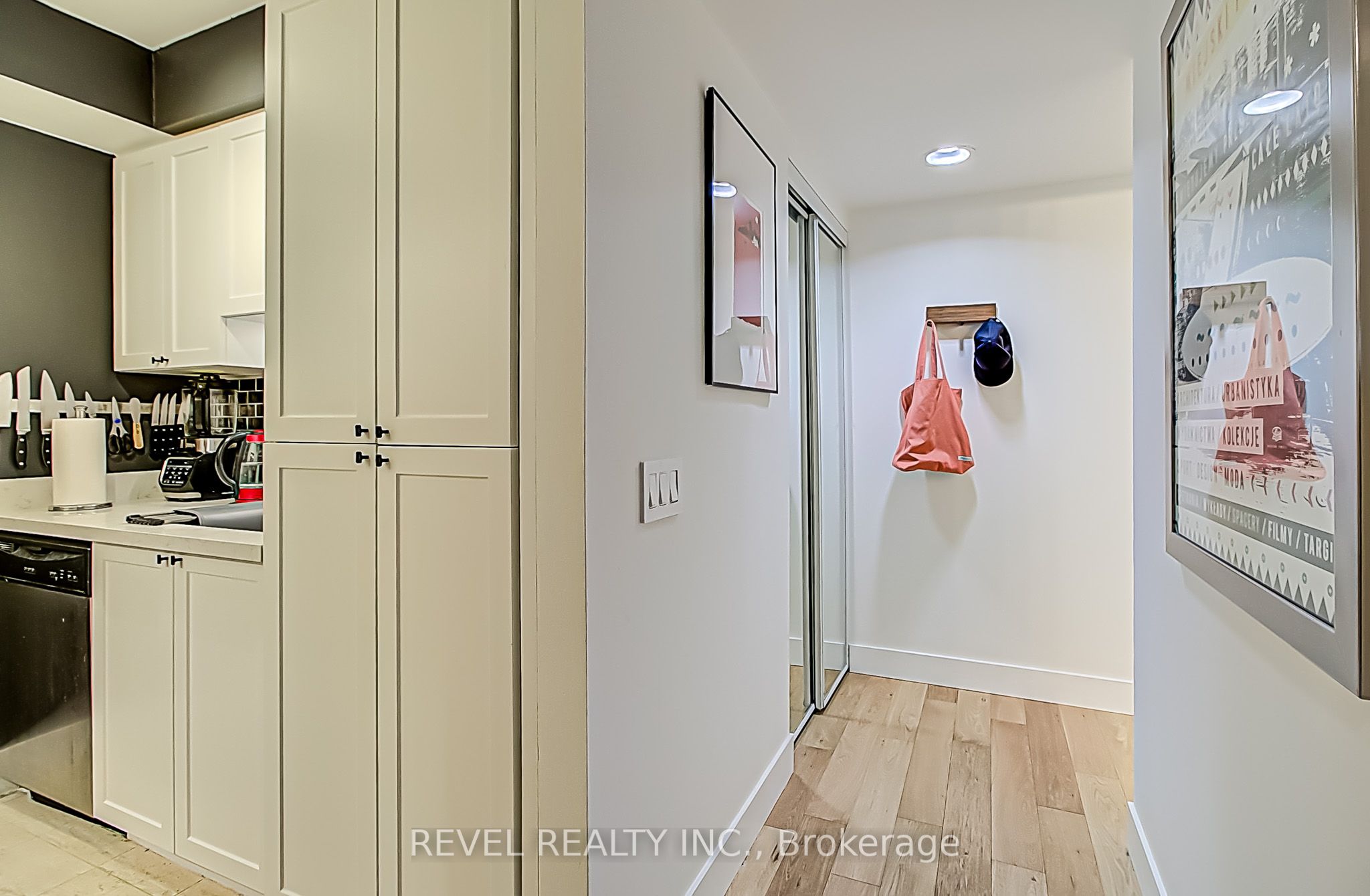 50 Lombard Street, #1004