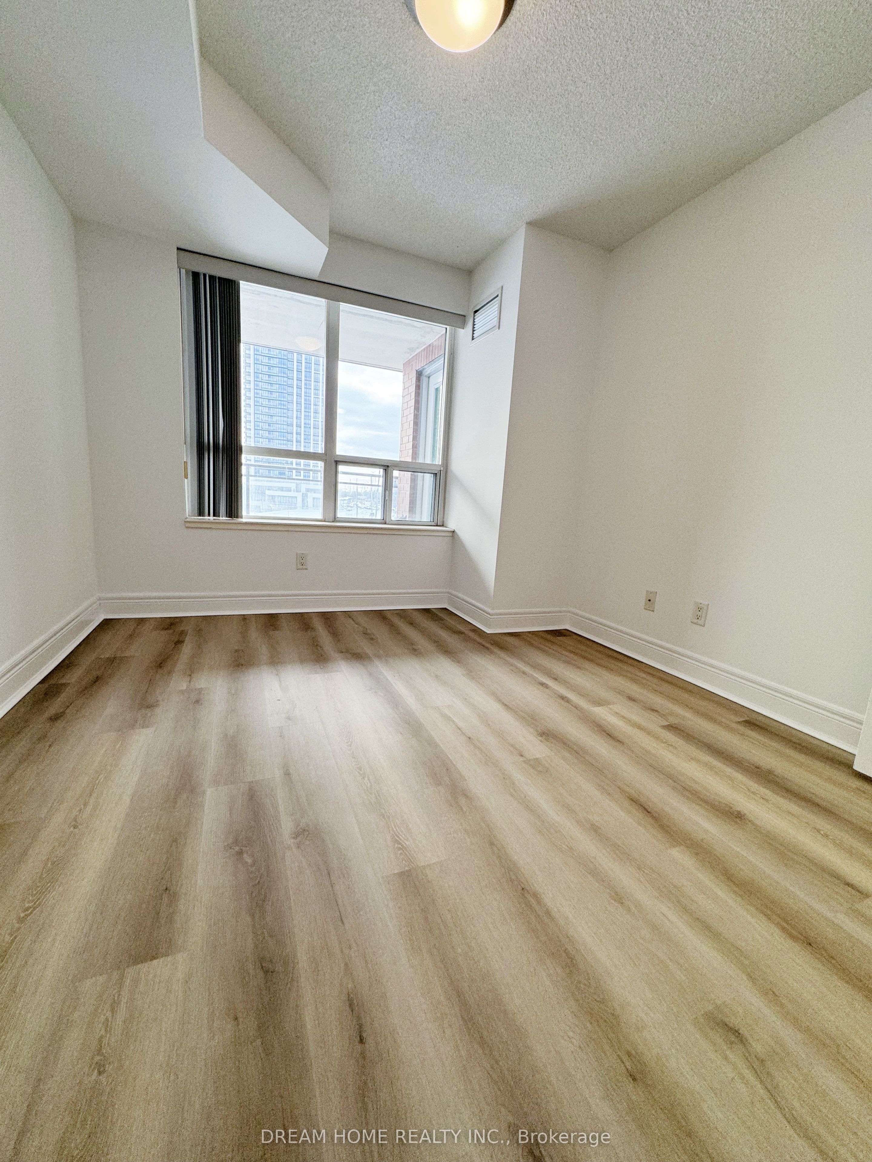 48 Suncrest Boulevard, #507