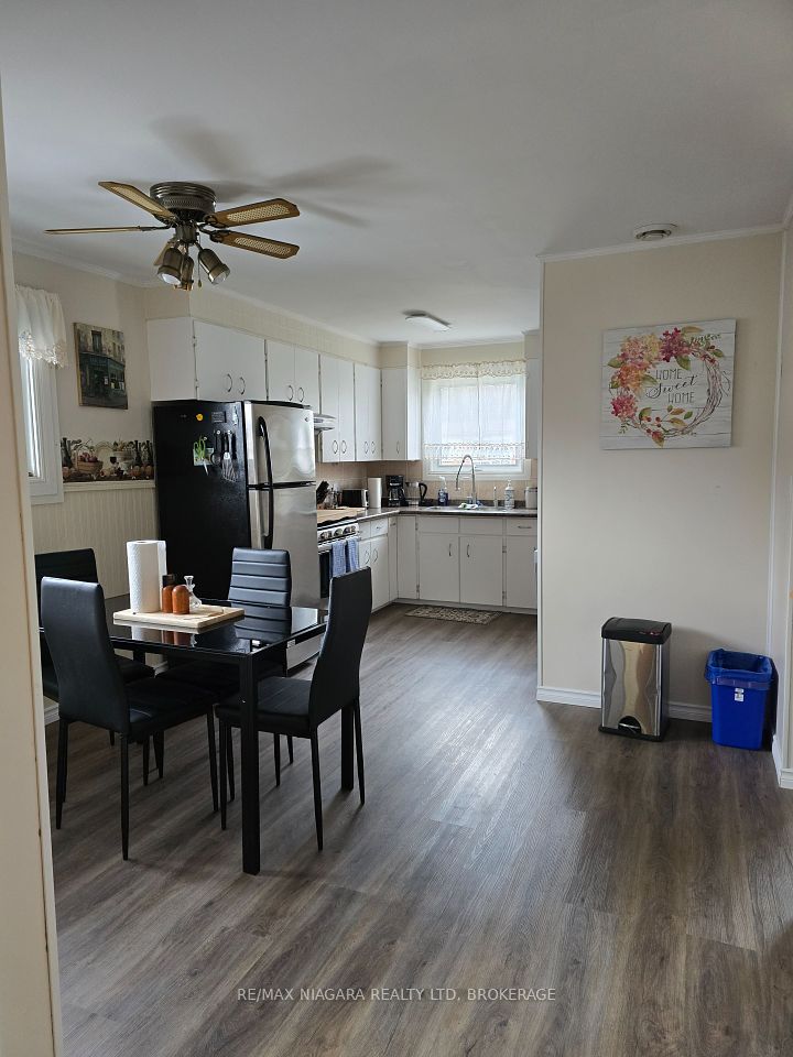 31 Spruce Drive, Temagami, ON P0H 2H0