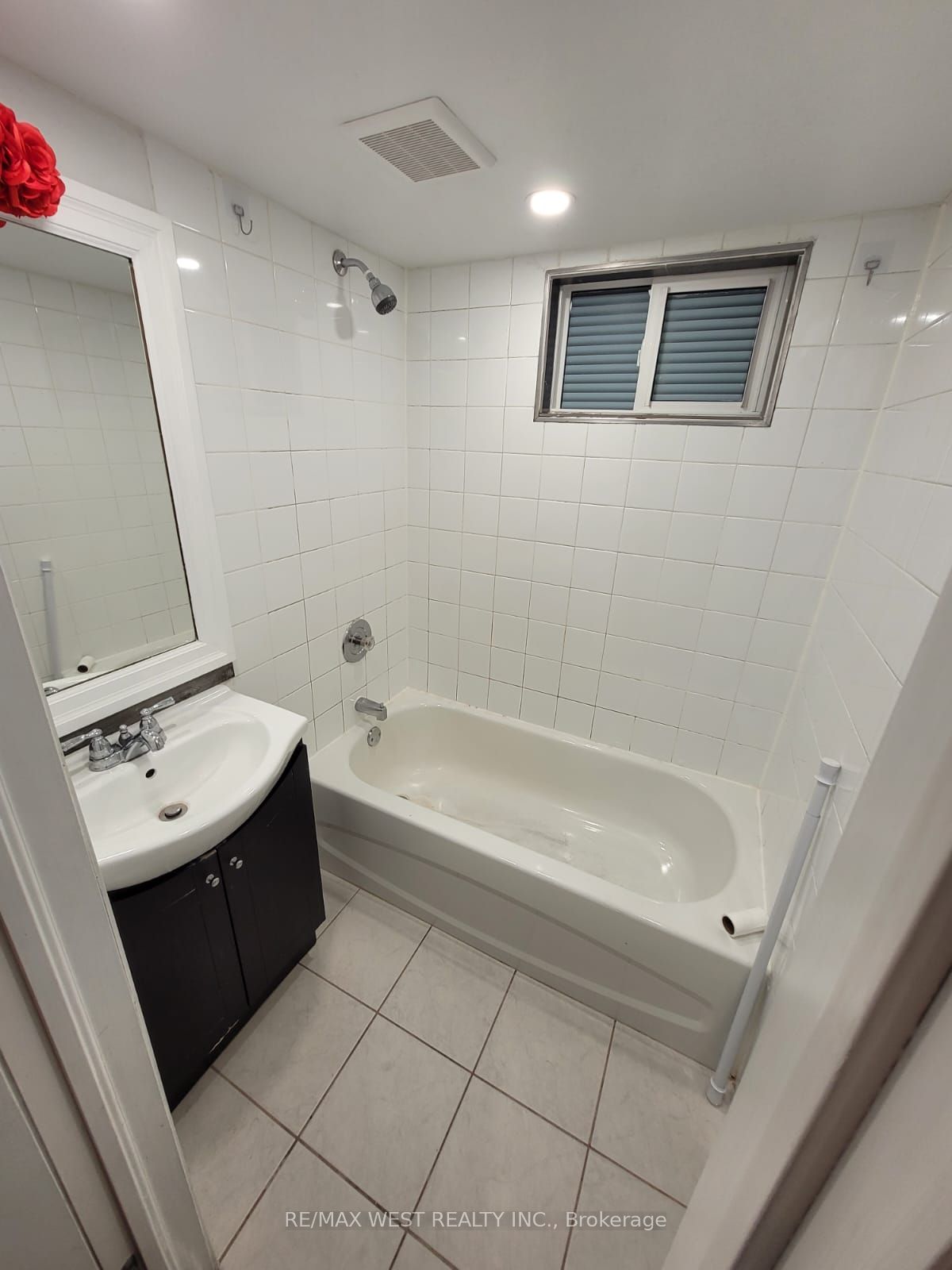 61 Whitley Avenue, Toronto W05 Downsview-Roding-CFB