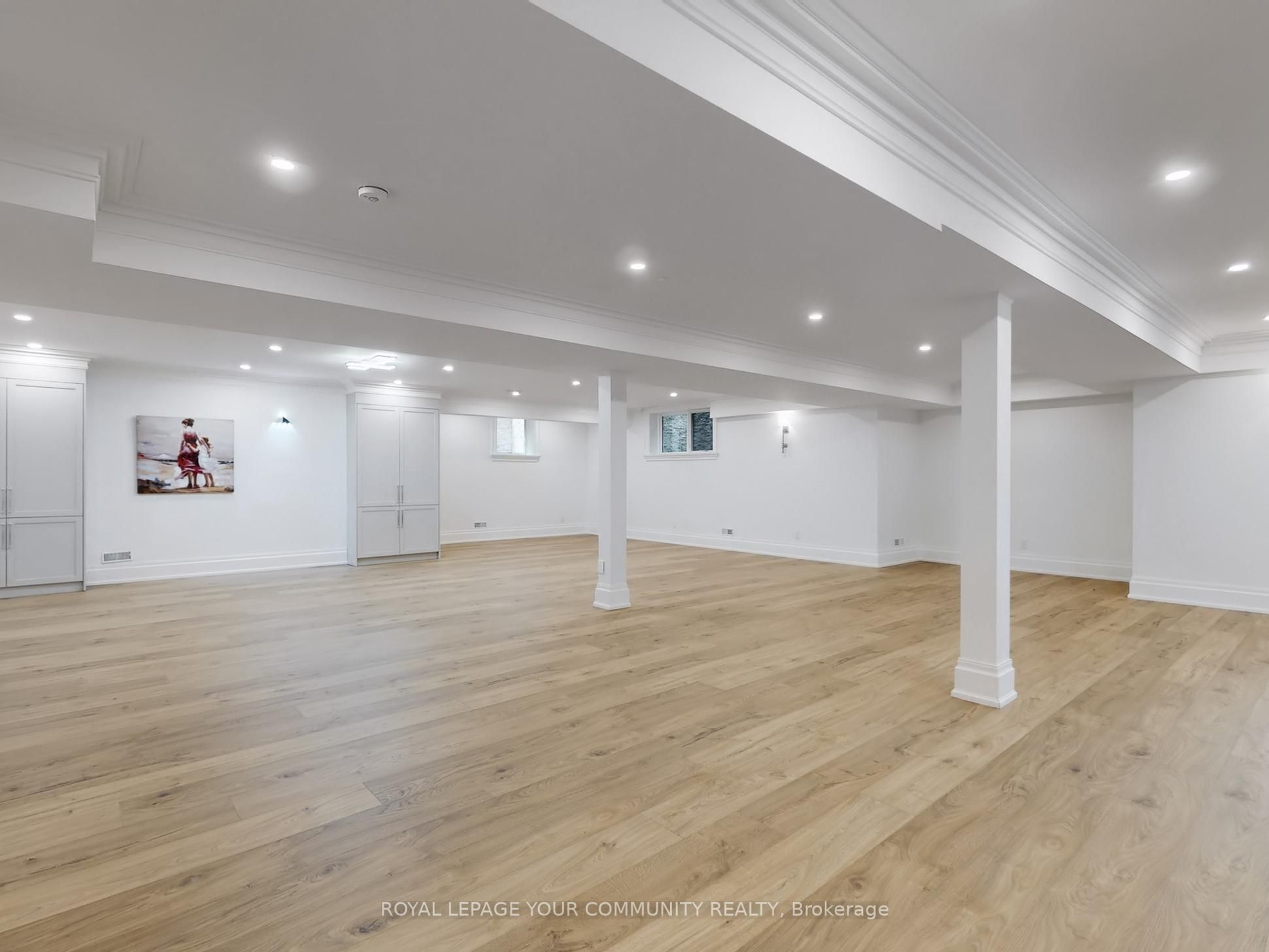 1257 Lakeshore Road W