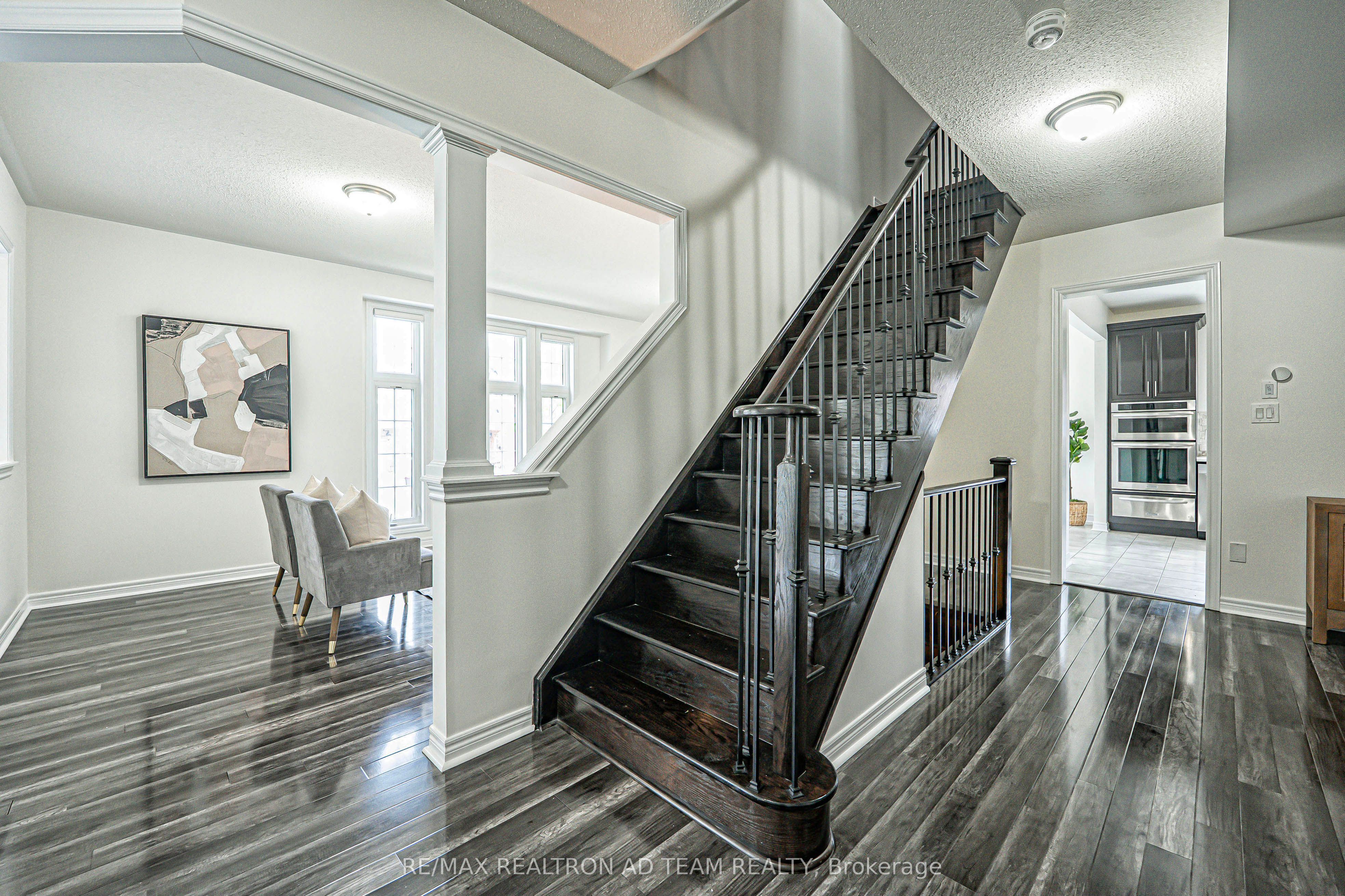 35 Mccourt Drive