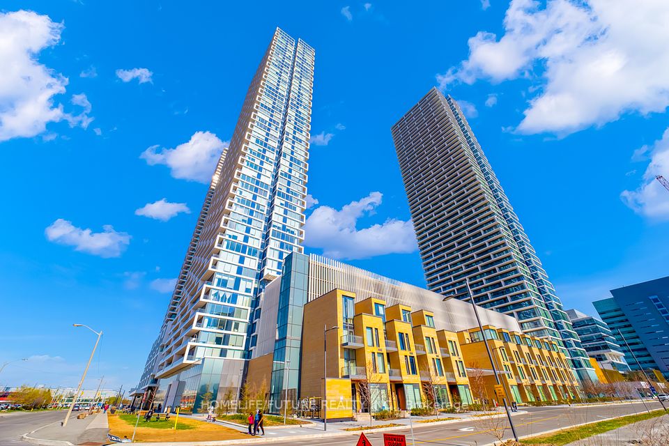 898 Portage