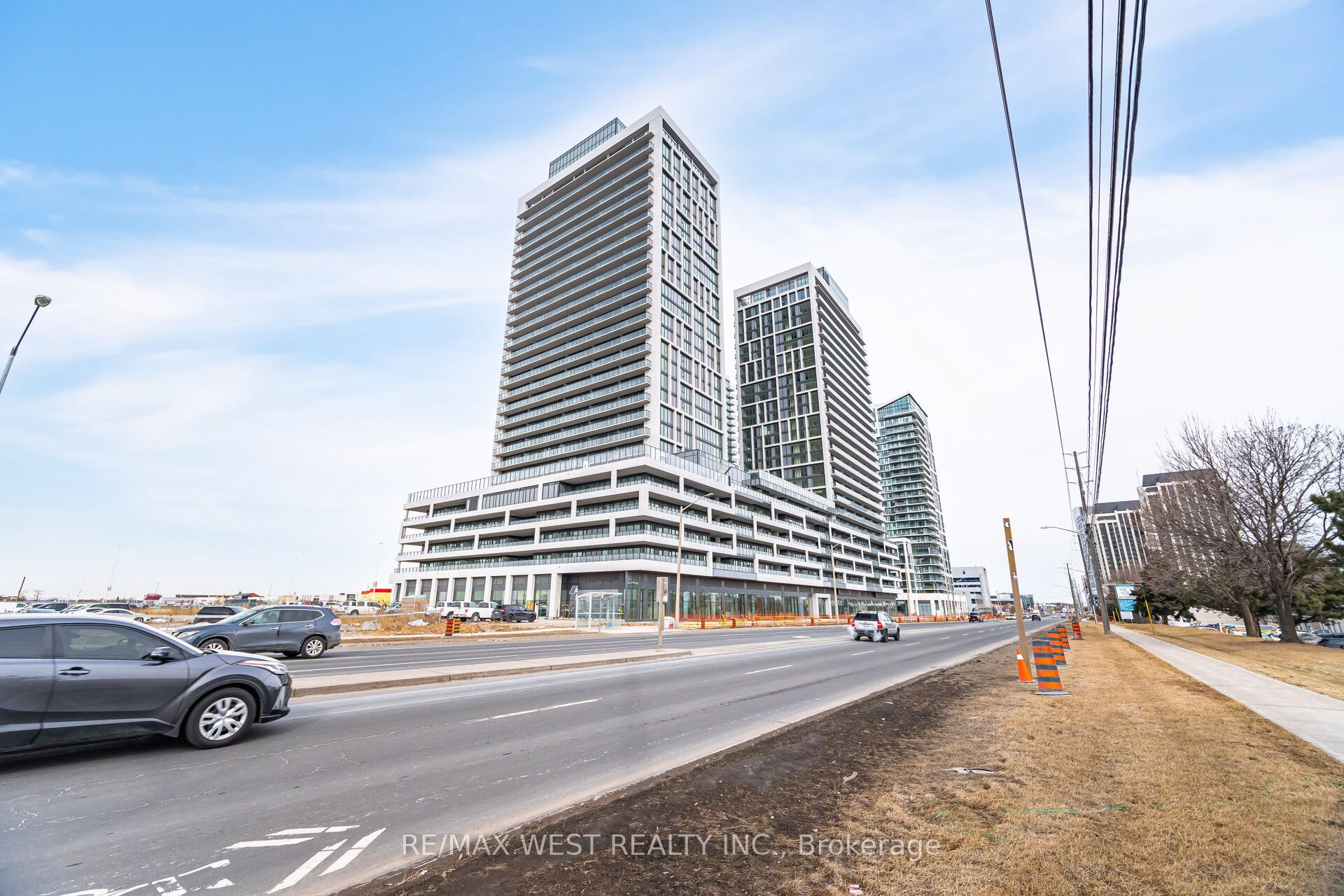 8960 Jane Street, #2201