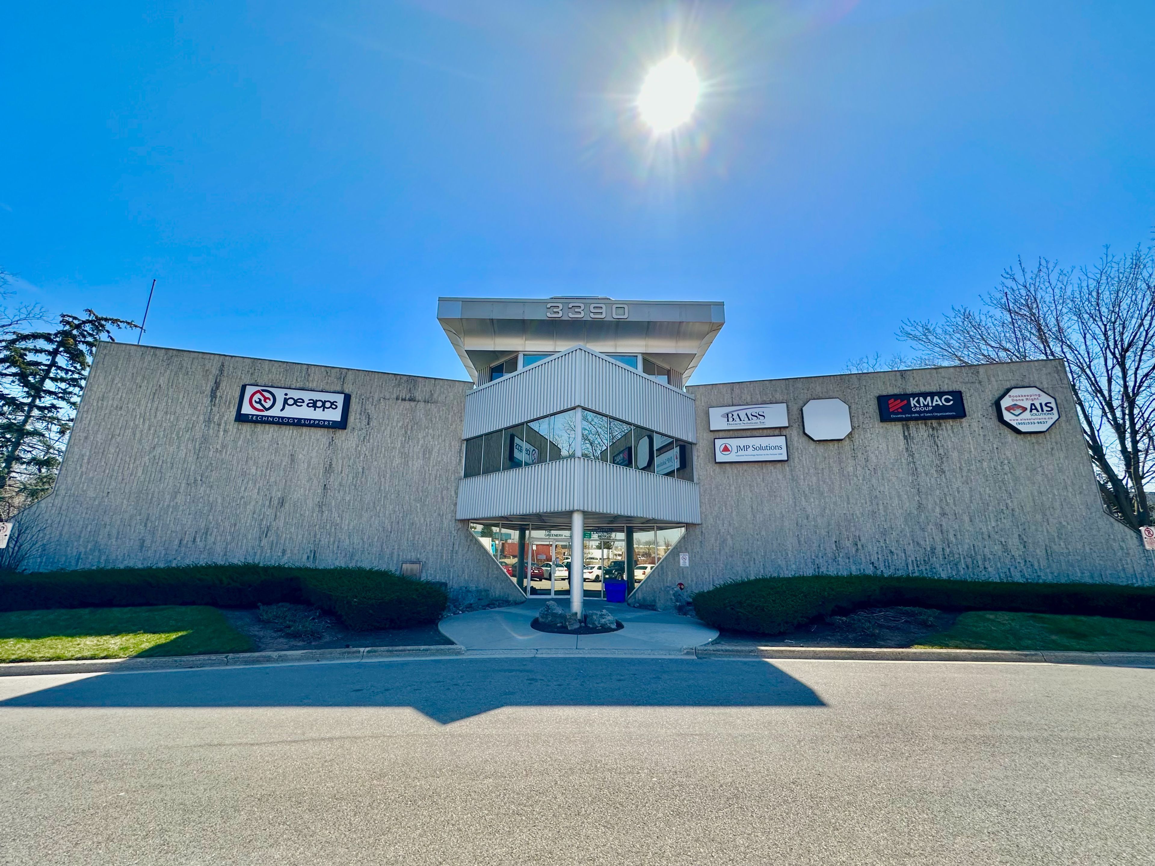 3390 South Service Road Unit# 206 Burlington Ontario L7N 3J5