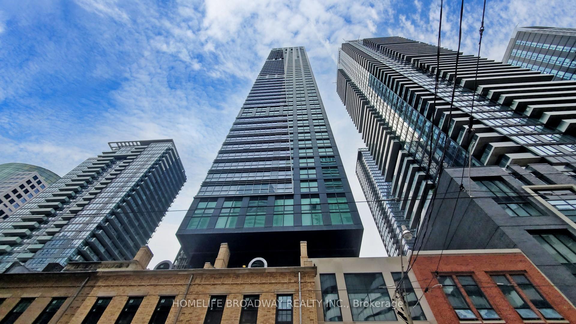 1 Bedroom Condo at 327 King, Toronto For sale