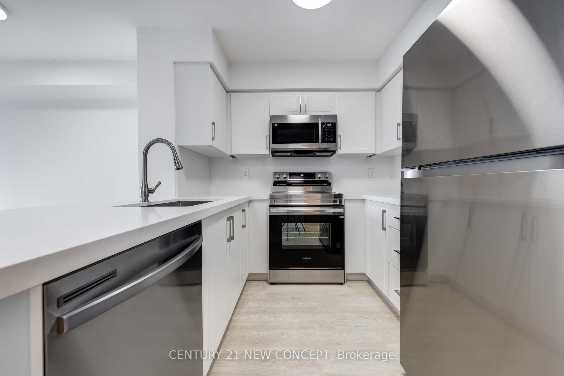 2 Bedrooms Condo at 4968 Yonge, Toronto For sale