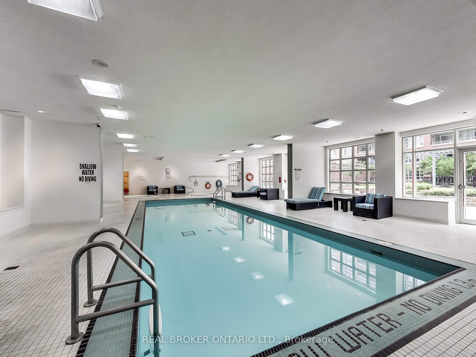 3 Bedrooms Condo at 85 East Liberty,  Toronto For sale