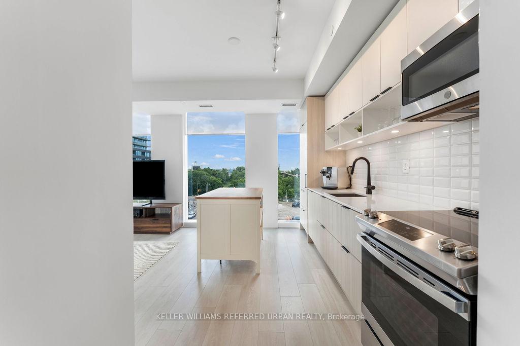 3 Bedrooms Condo at 35 Rolling Mills, Toronto For sale