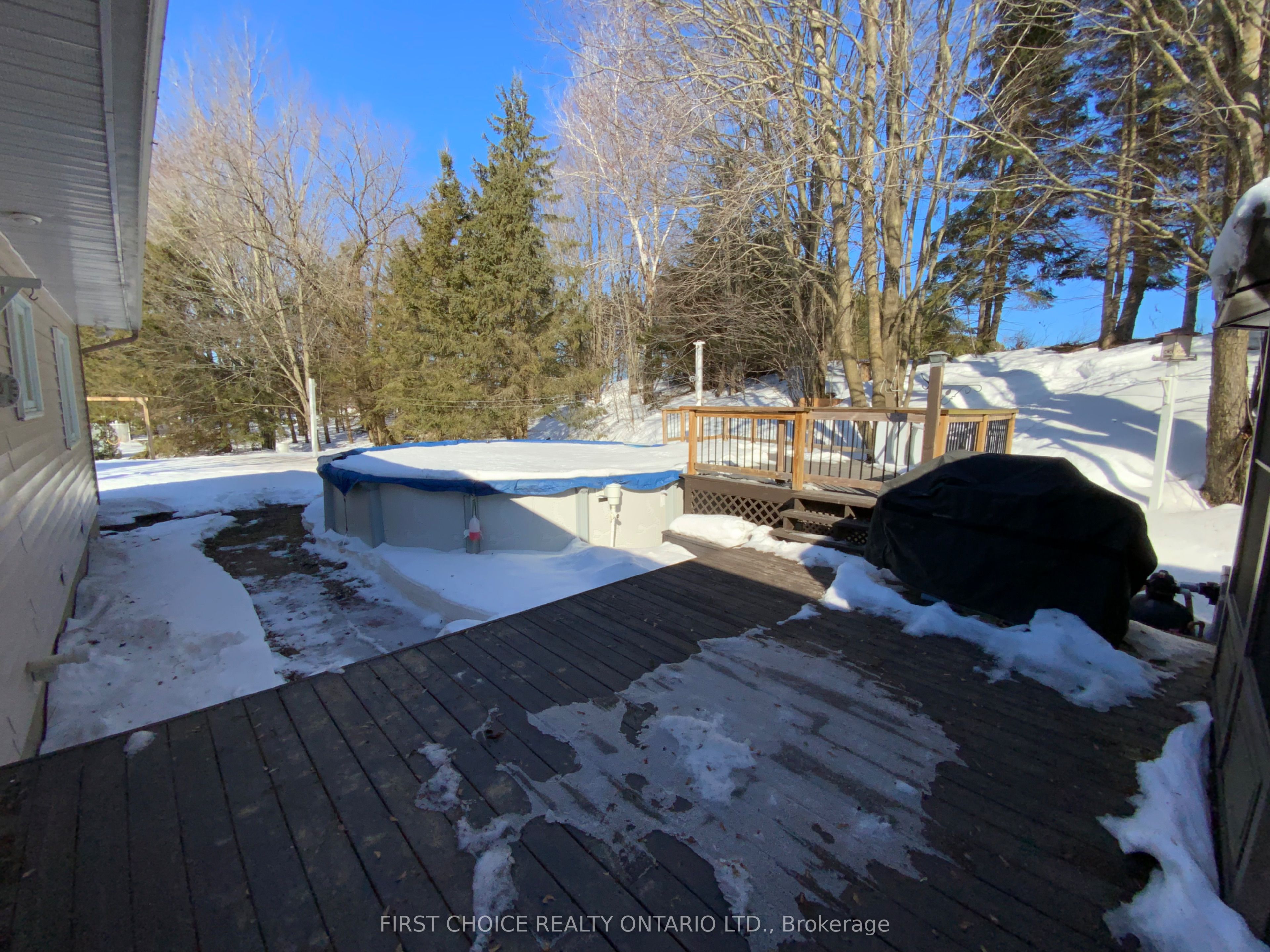 1211 Lacroix Road