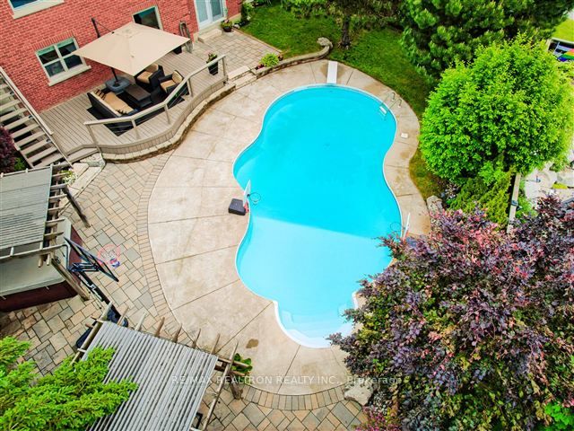 852 Norwick Road