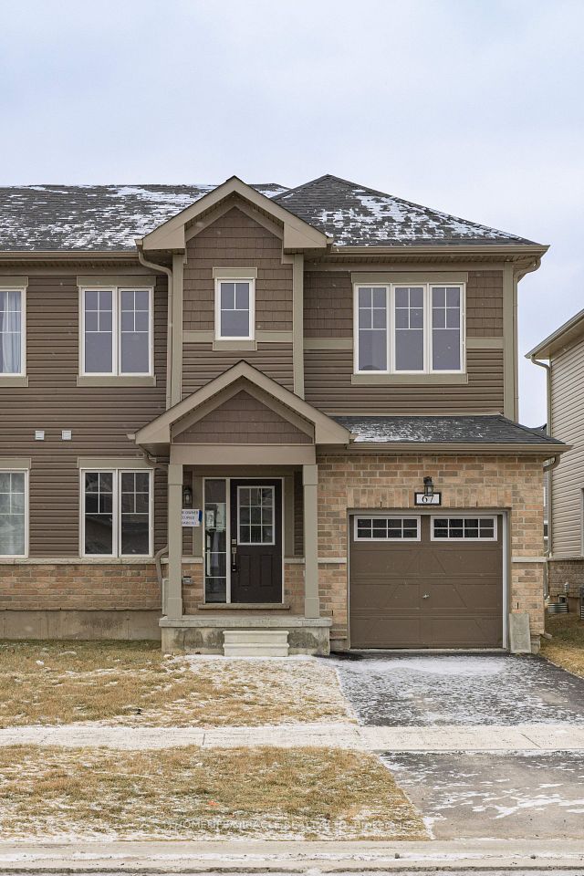 67 Oakmont