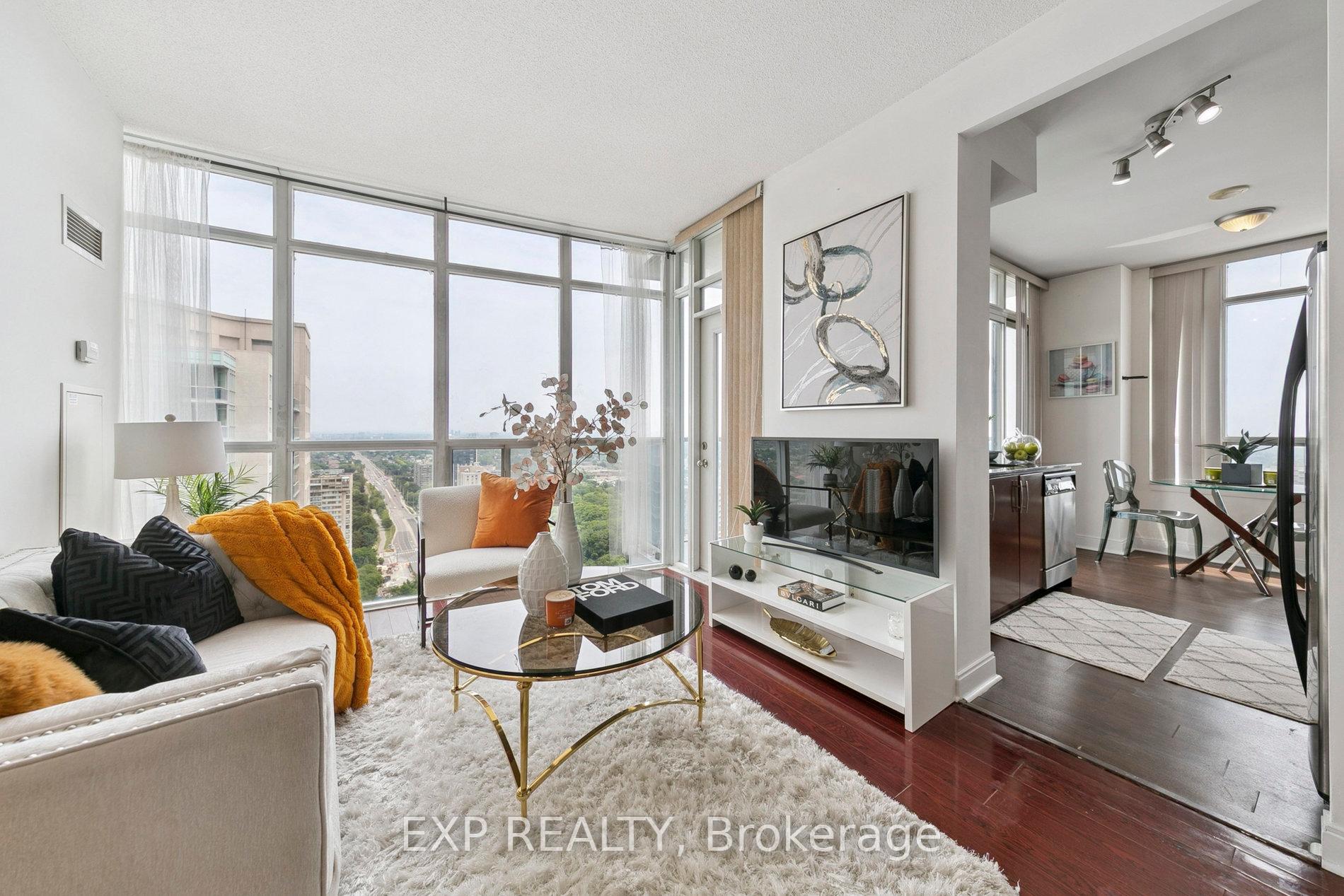 2 Bedrooms Condo at 70 Absolute, Mississauga For sale