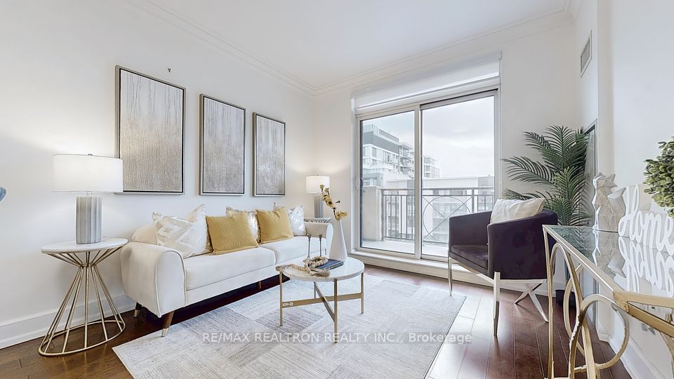 650 Sheppard