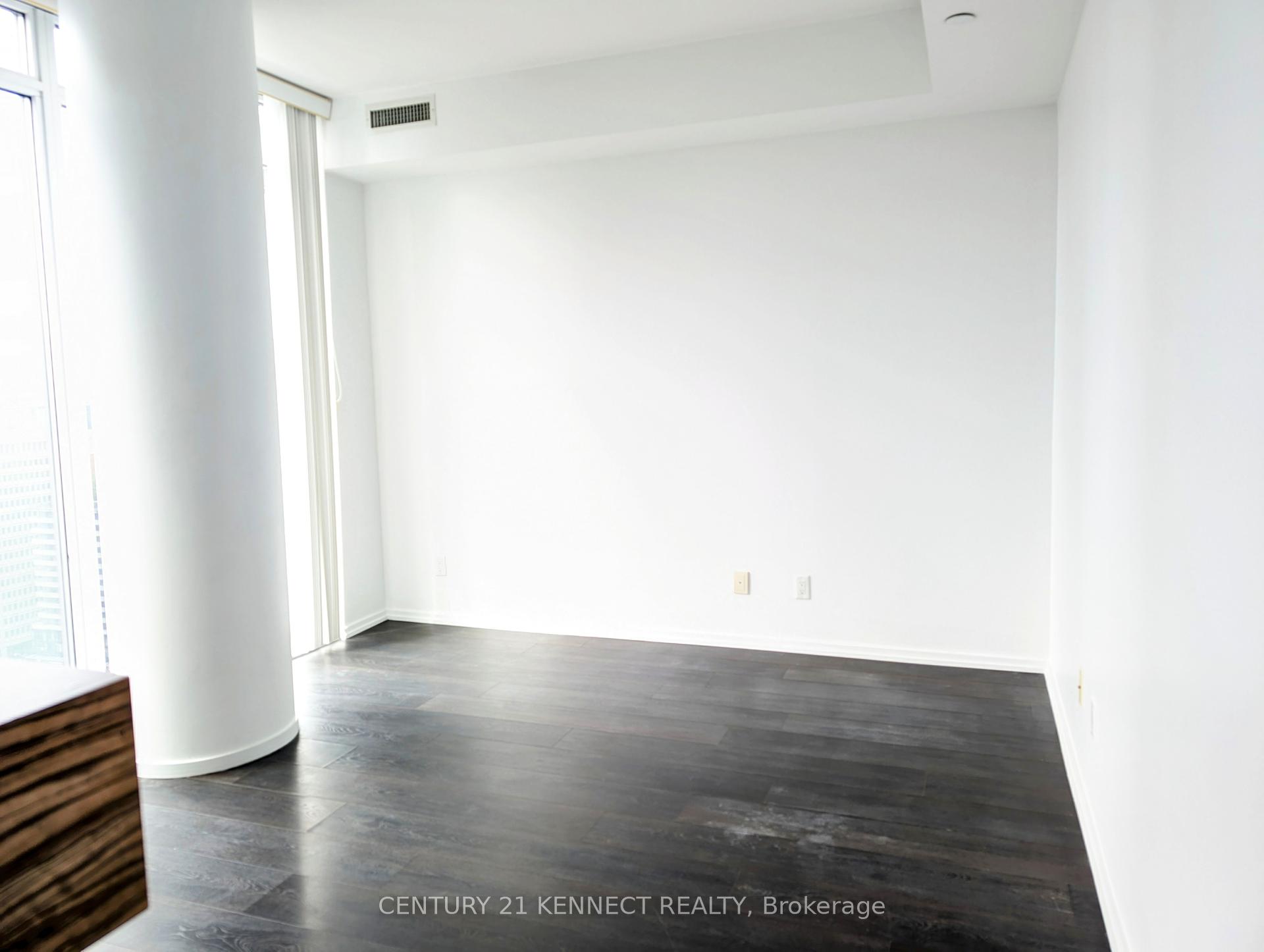 Condo at 75 St Nicholas, Toronto For sale