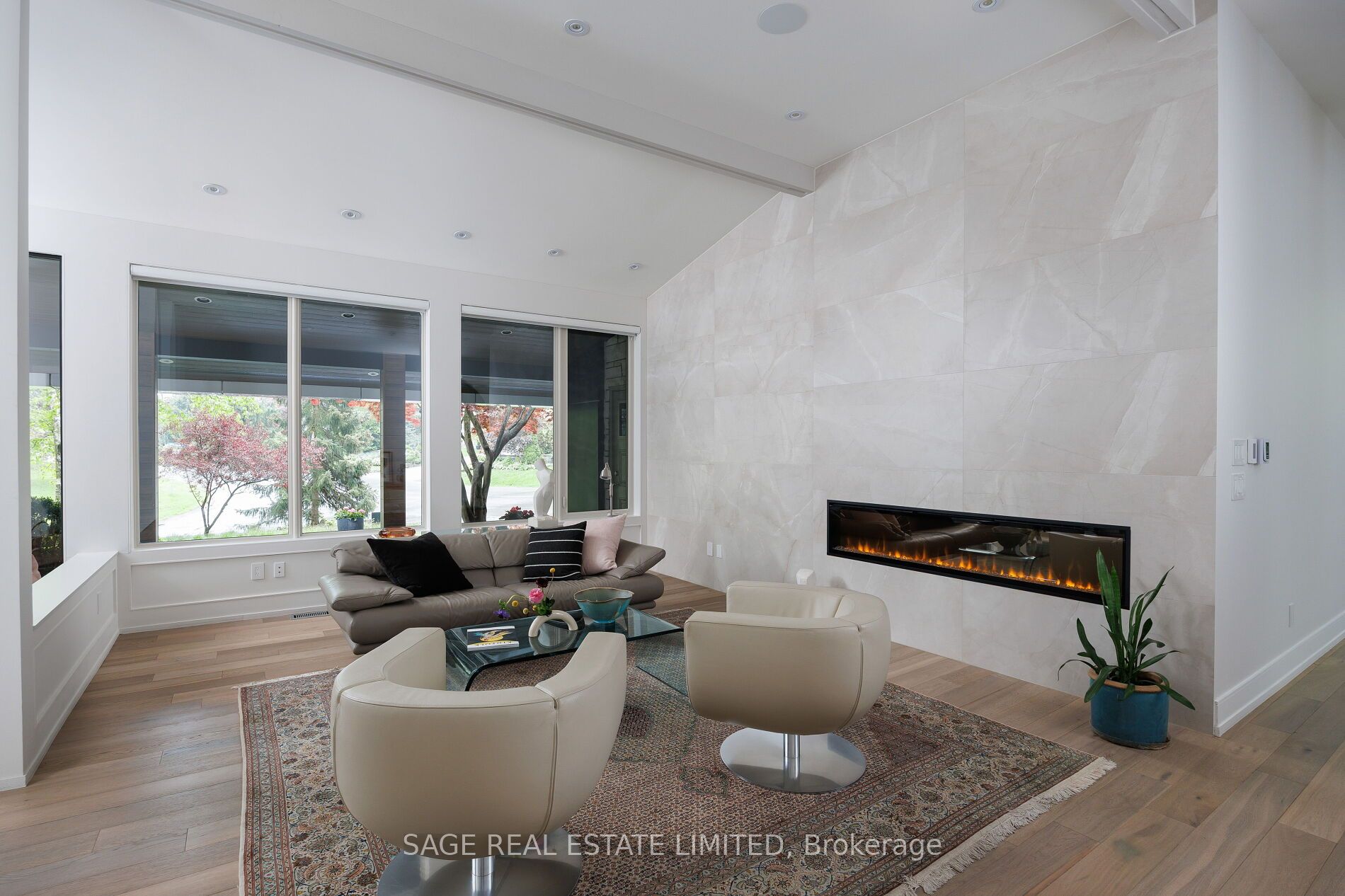 16 Ripplewood Road
