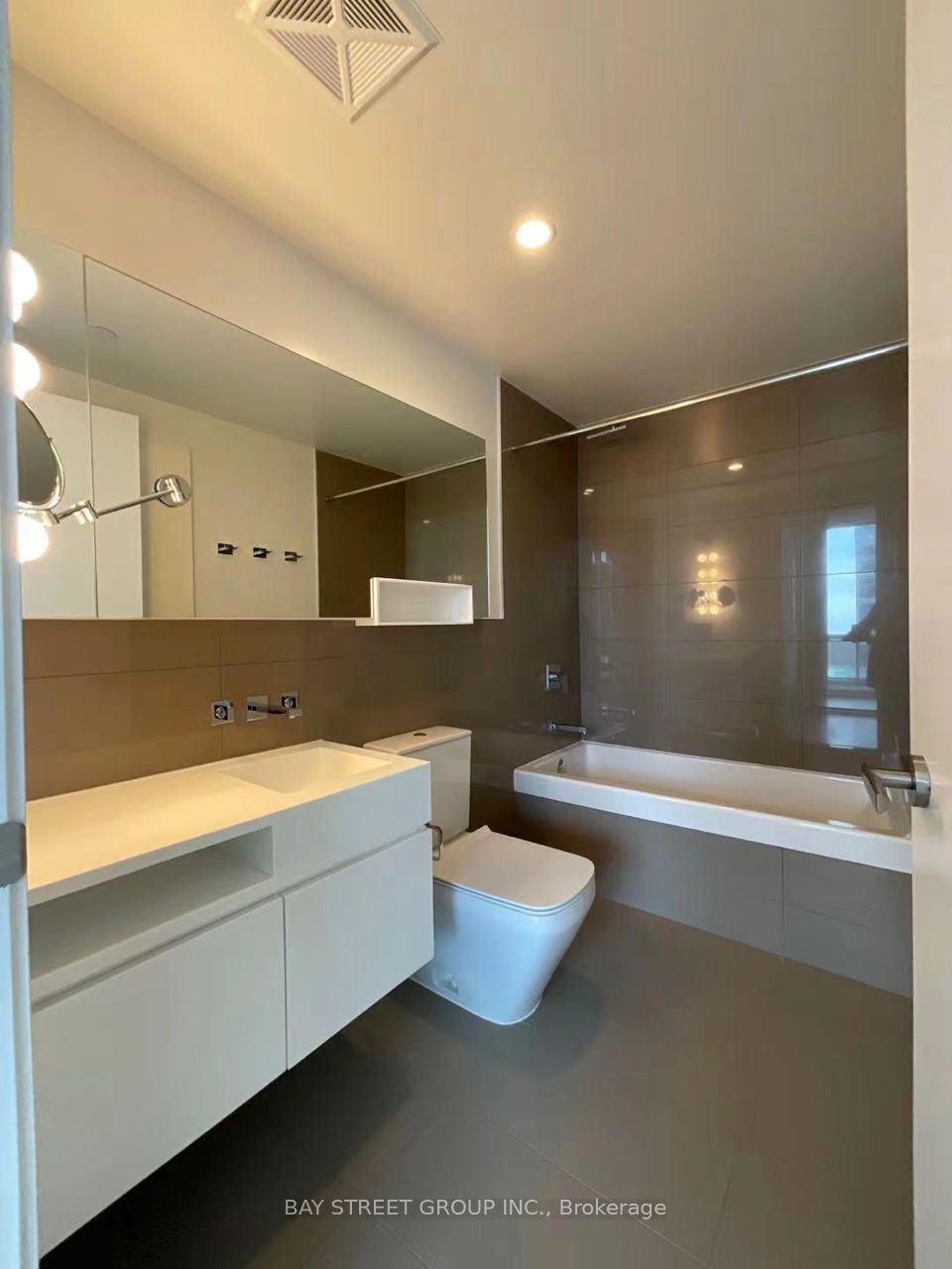 45 Charles Street E, #3511