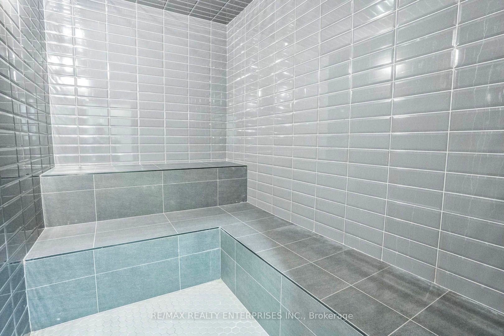 2900 Highway 7 Road, #206