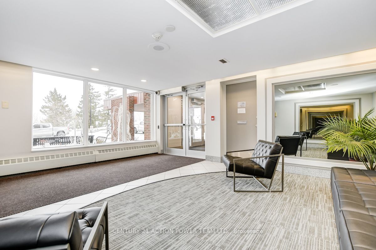 915 Elmsmere Road, #707