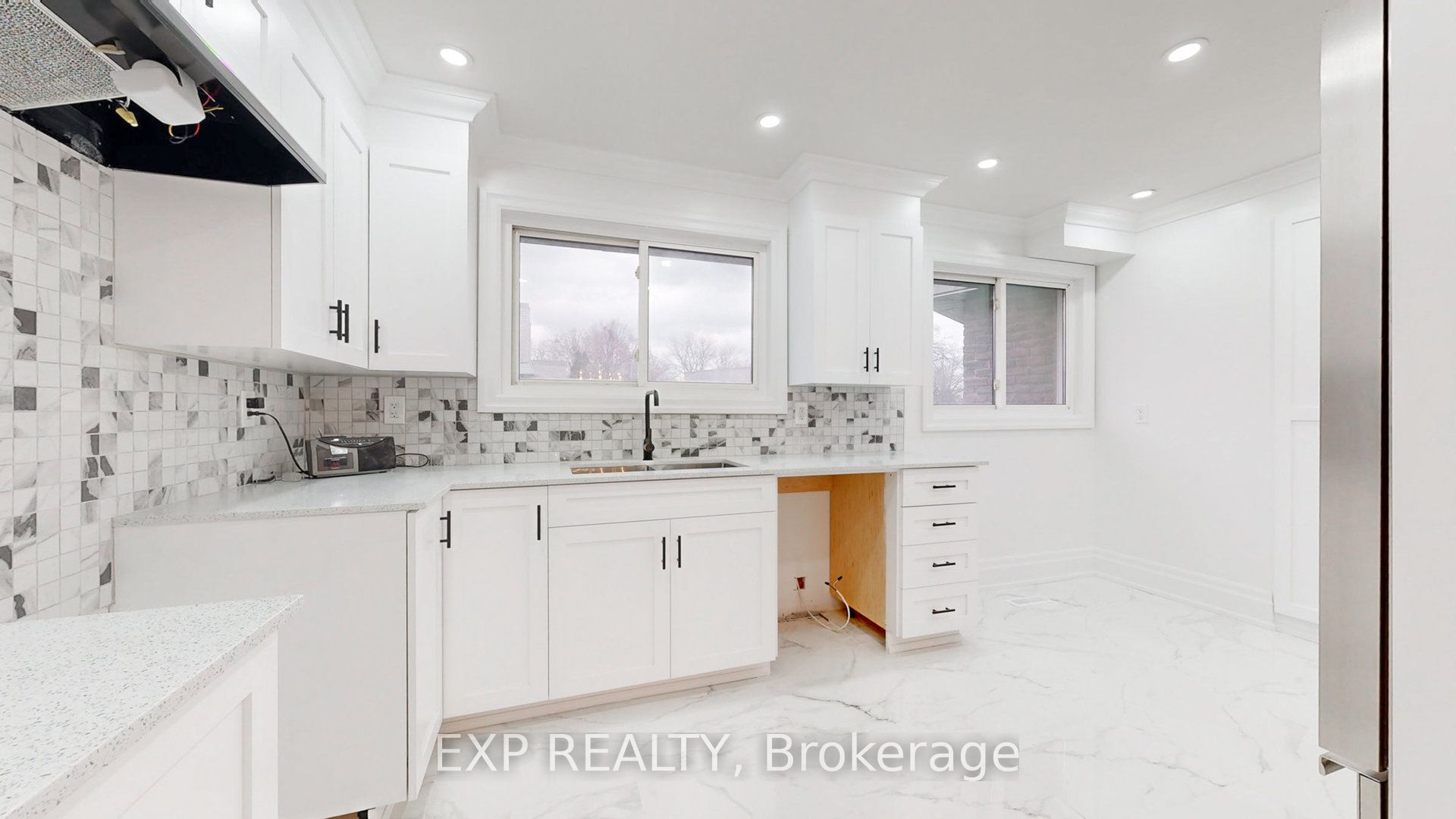 2315 Bromsgrove Road, #90