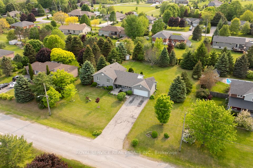 8 Theresa Street, Cobourg, ON K9A 0Y1