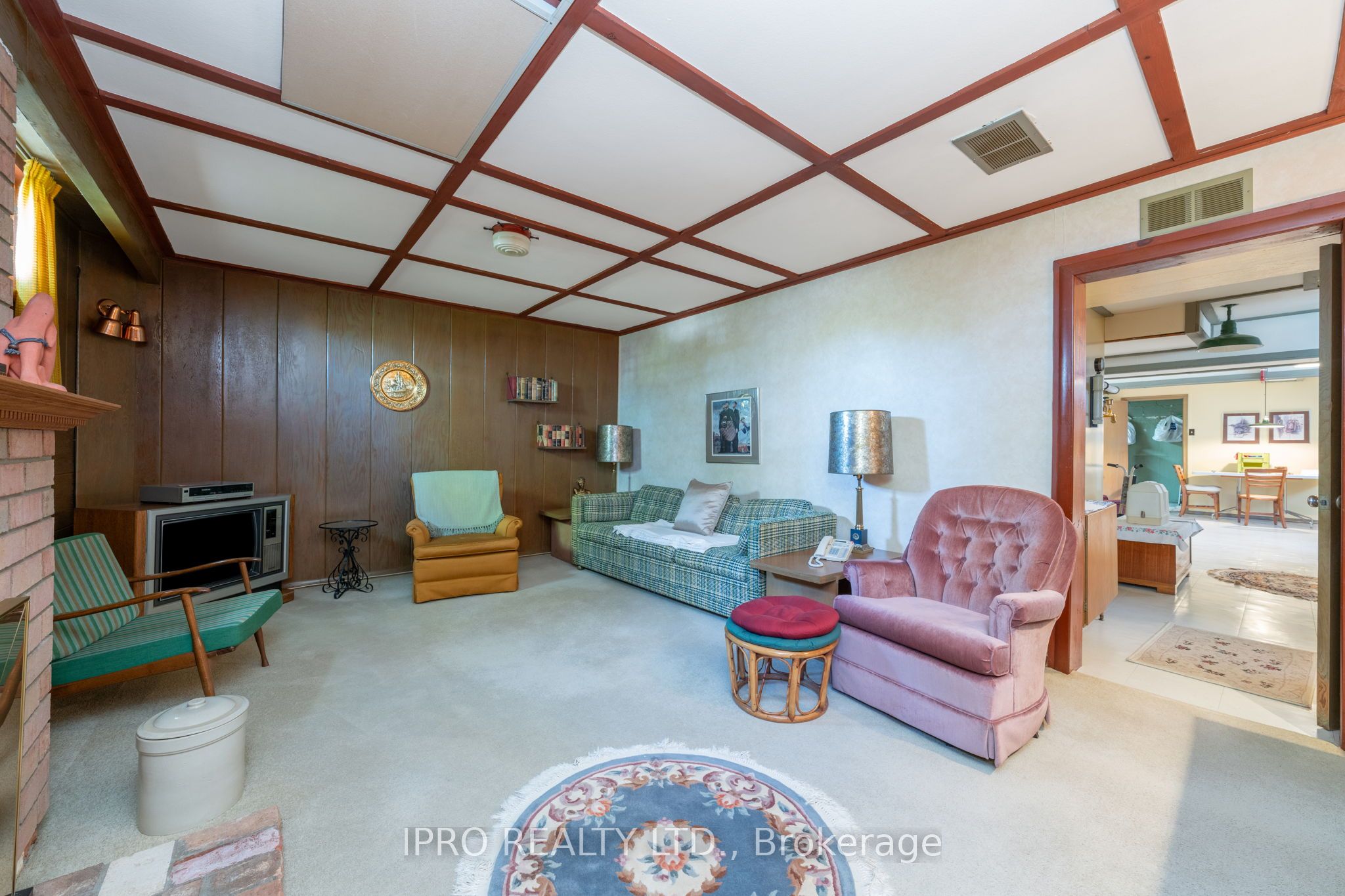 32 Cloverhill Road
