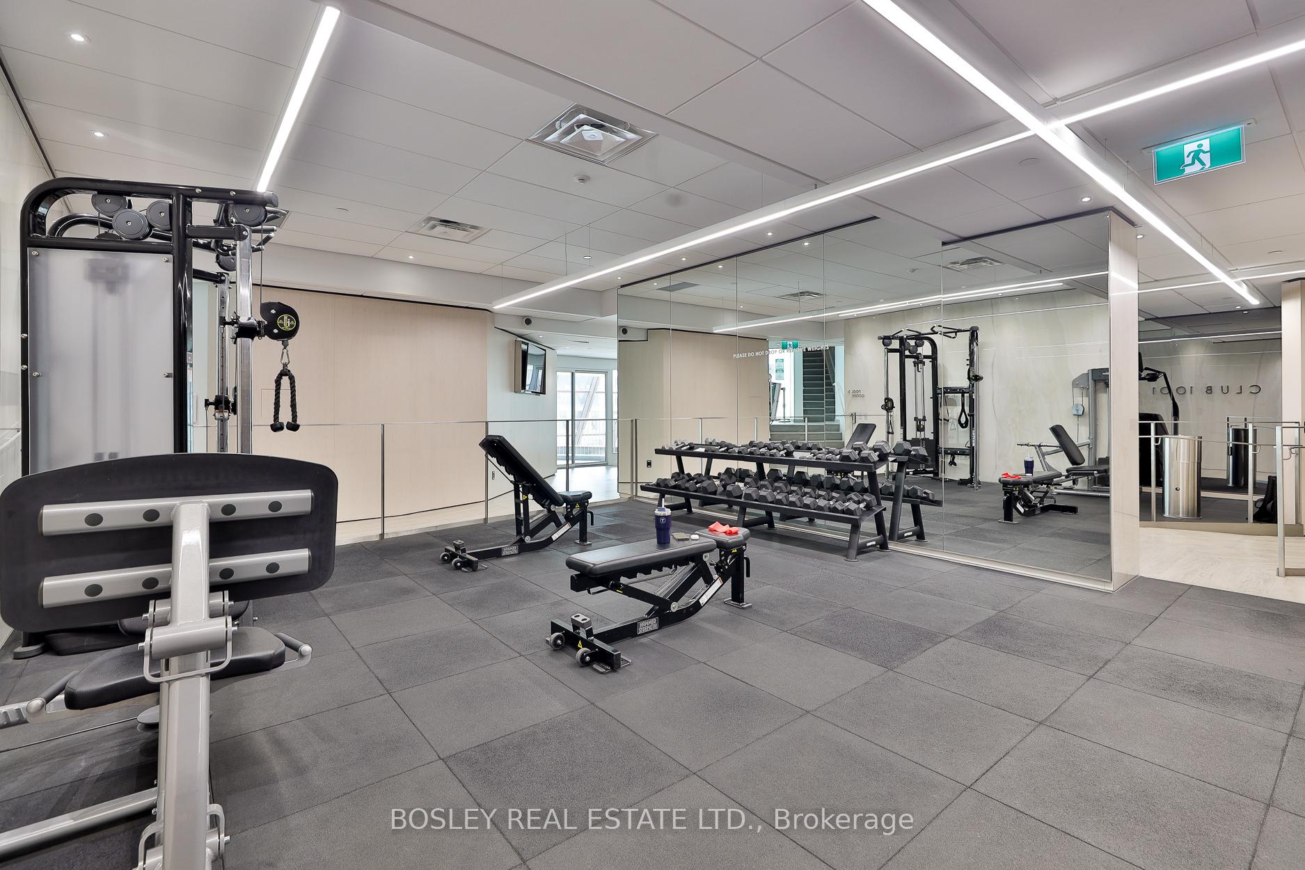 2 Bedrooms Condo at 1001 Bay, Toronto For sale