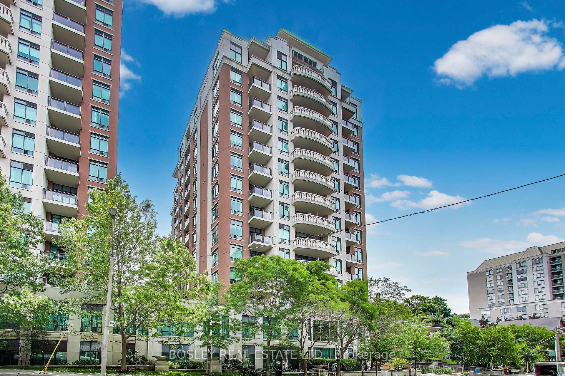 1 Bedroom Condo at 319 Merton, Toronto For sale