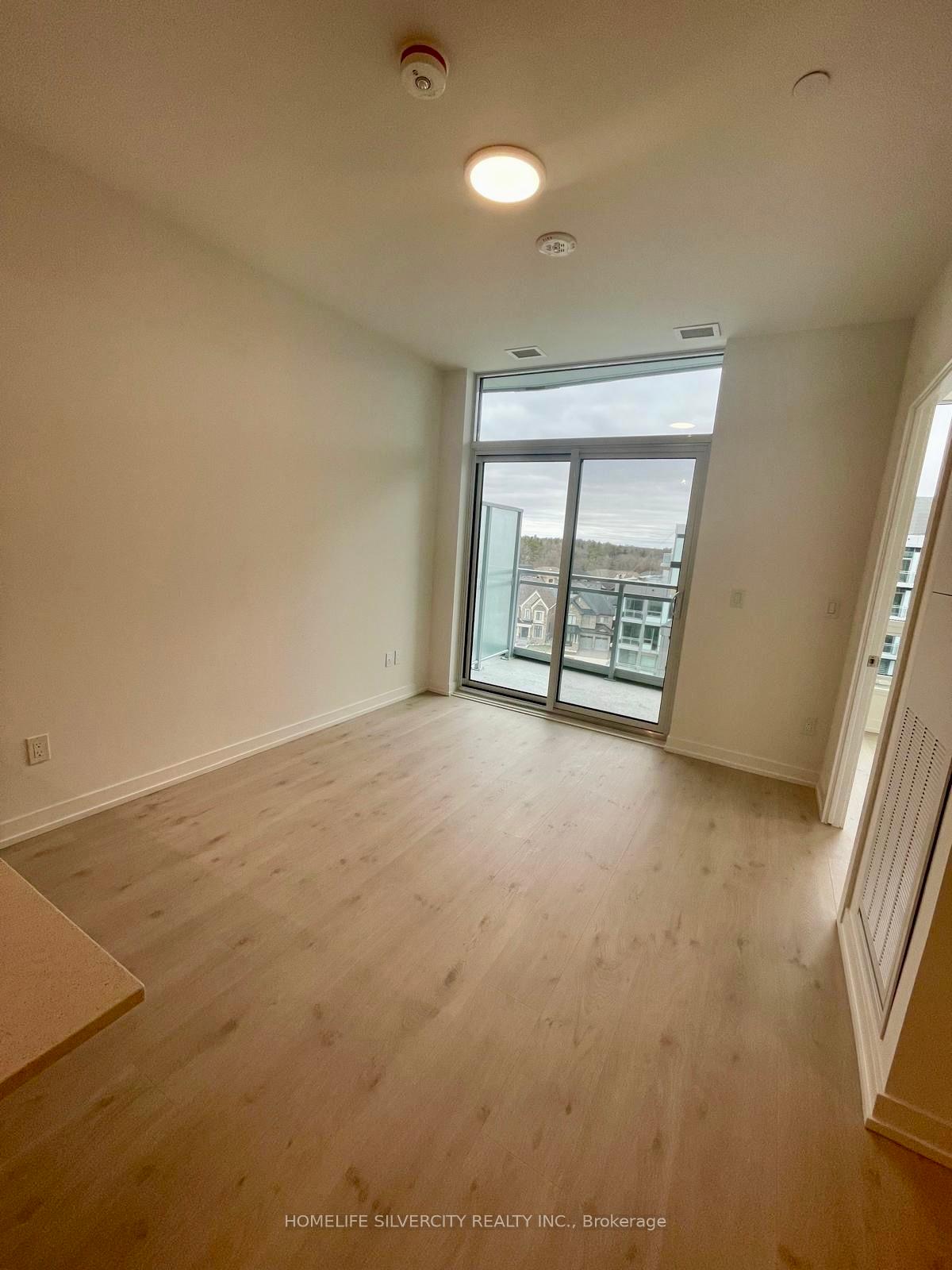 2 Bedrooms Condo at 2501 Saw Whet,  Oakville For sale