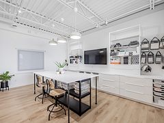 1215 Queensway N/A E 57