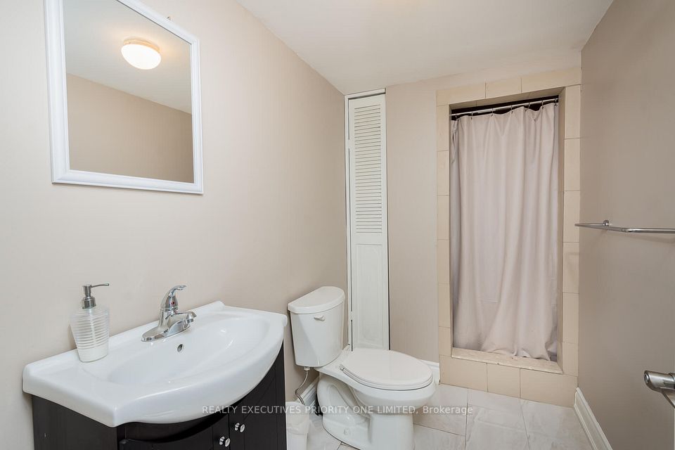 basement 3 pc bath with storage