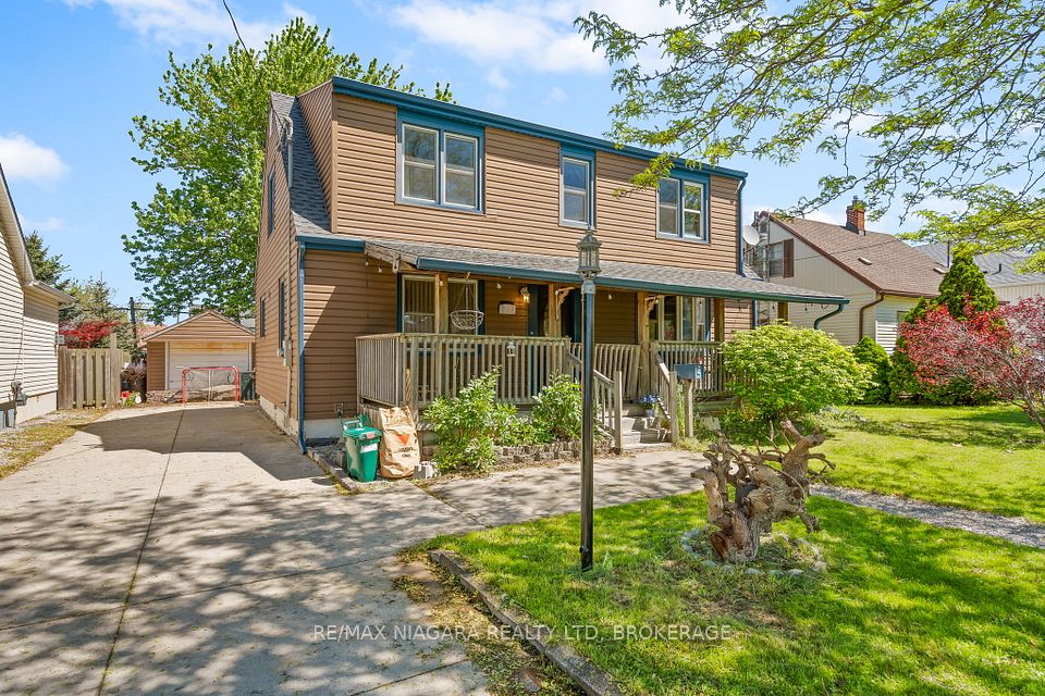 39 Seymour Avenue, St. Catharines, ON L2P 1A5