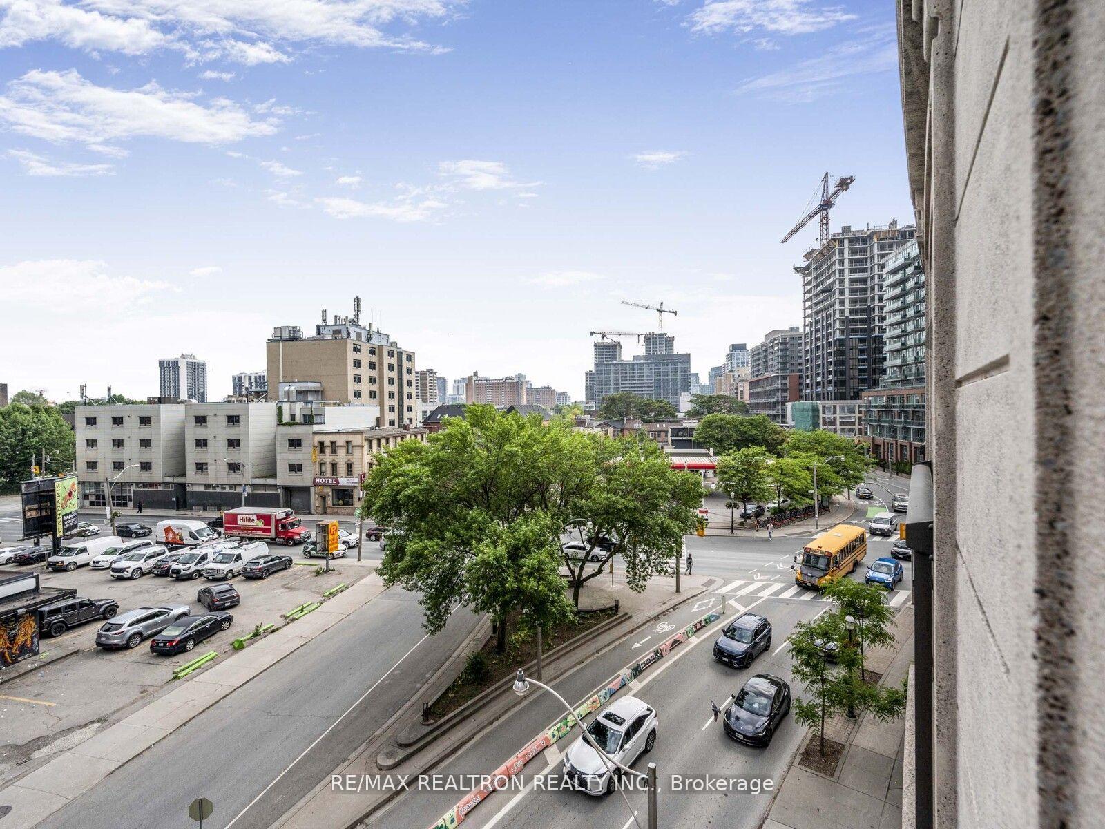 1 Bedroom Condo at 115 Richmond, Toronto For sale