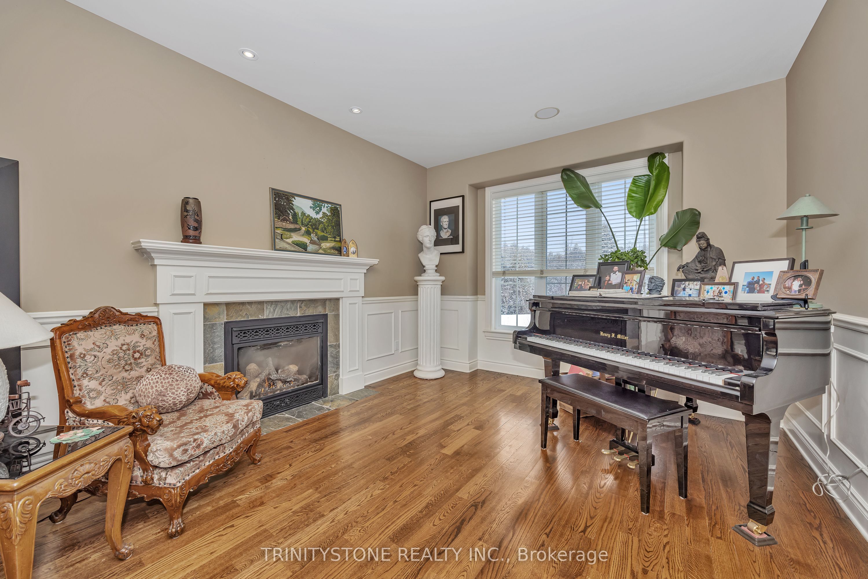 15 Canadian Drive