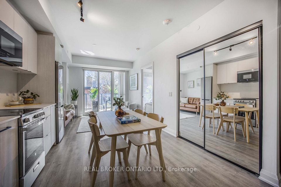 210-2369 Danforth