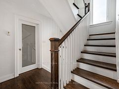 39 Sunnyside Avenue Upper