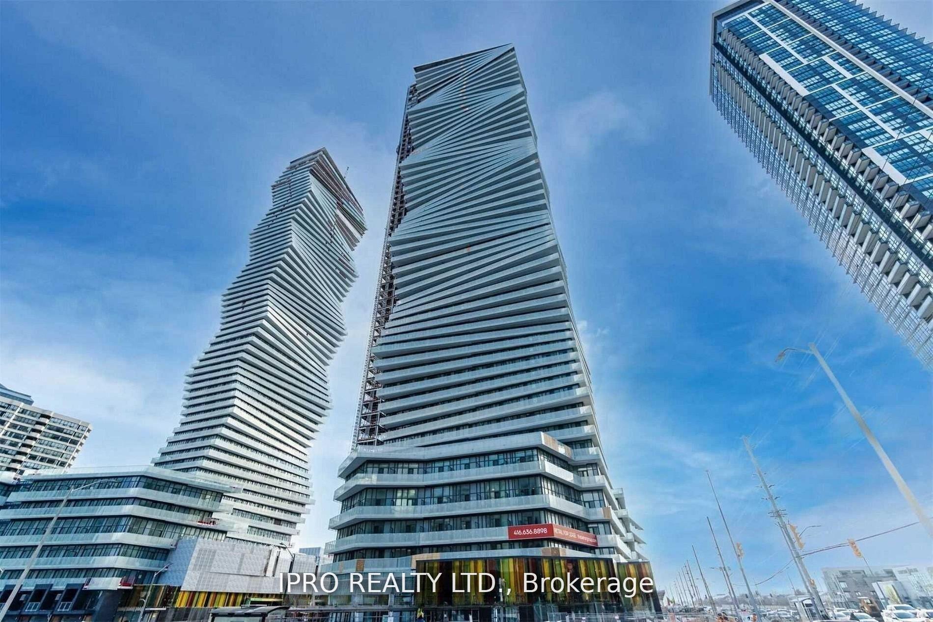 3 Bedrooms Condo at 3900 Confederation, Mississauga For sale