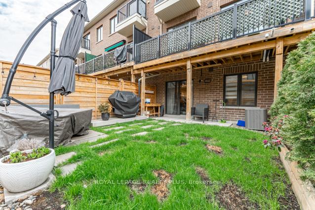 #156 – 12 Edward Horton Crescent, Toronto, ON M8Z 0E5