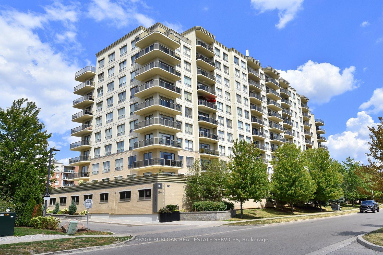 2 Bedrooms Condo at 1998 Ironstone, Burlington For sale